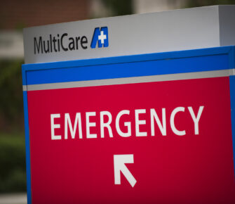 MultiCare Emergency sign.